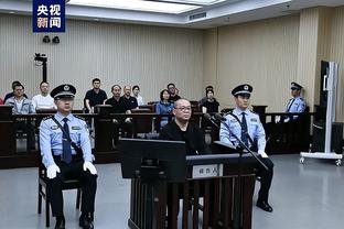 易建联球衣退役仪式 广东宏远宝玛仕主力46789身穿球衣重聚